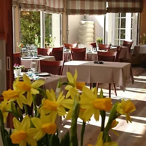 Hotel Logis Belle-vue